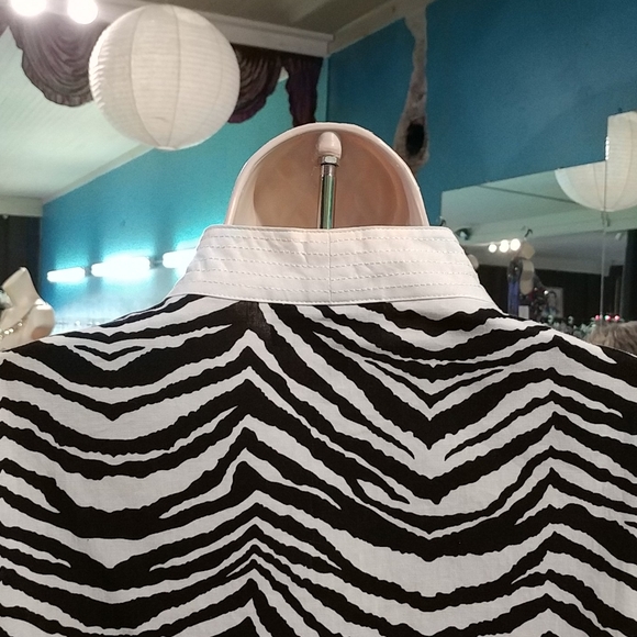 Katherine New York top - Picture 8 of 10